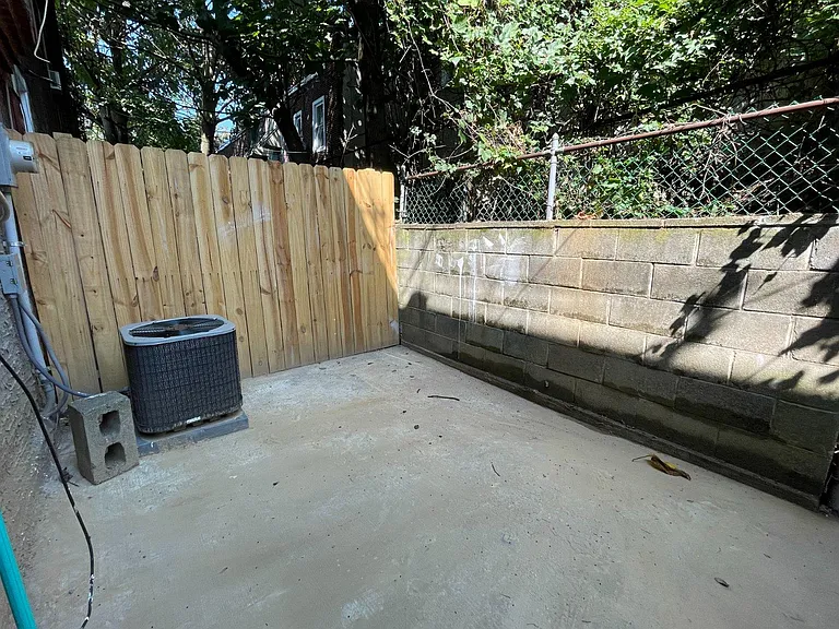 3115 N Pennock St — Photo 5