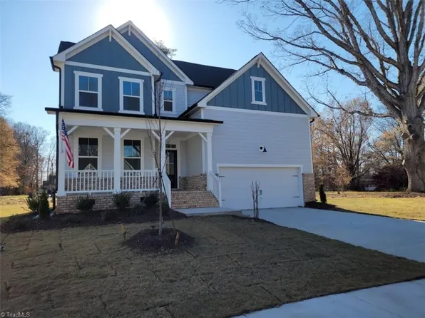 319 Travelers Ct, Mebane, NC 27302