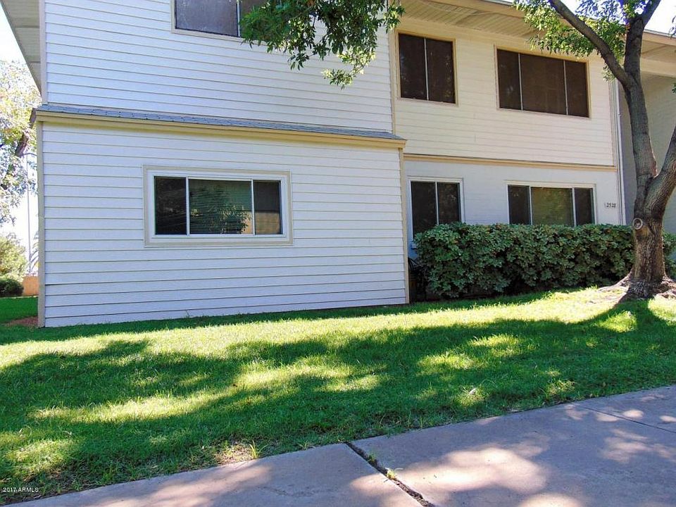 1st image of 2559 W Rose Ln Unit 101