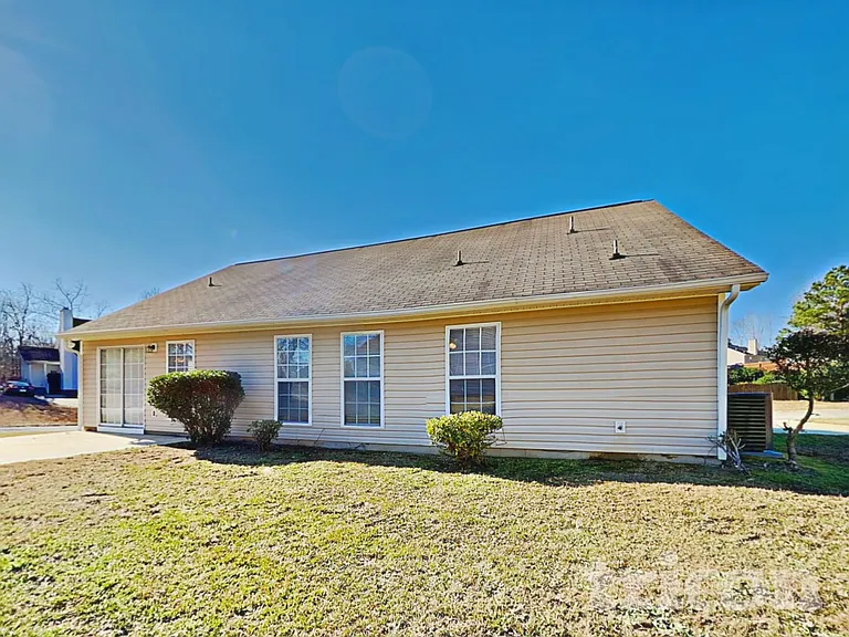 2 Beagle Ct — Photo 18