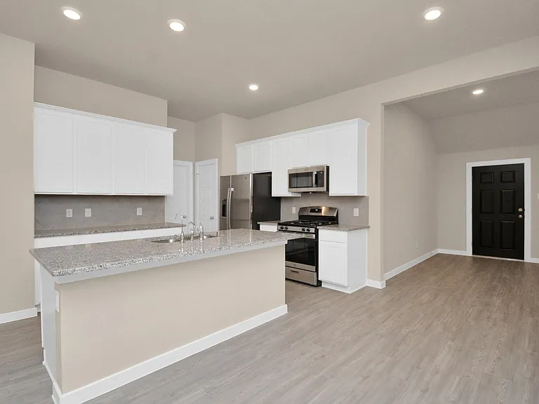 2734 San Bernard Dr — Photo 10