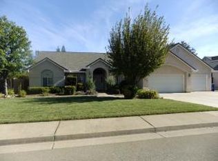 2039 Hope Ln, Redding, CA 96003