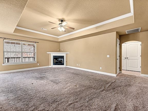 3rd image of 12 Cresswell Dr