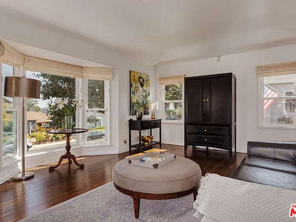 4th image of 8027 Truxton Ave