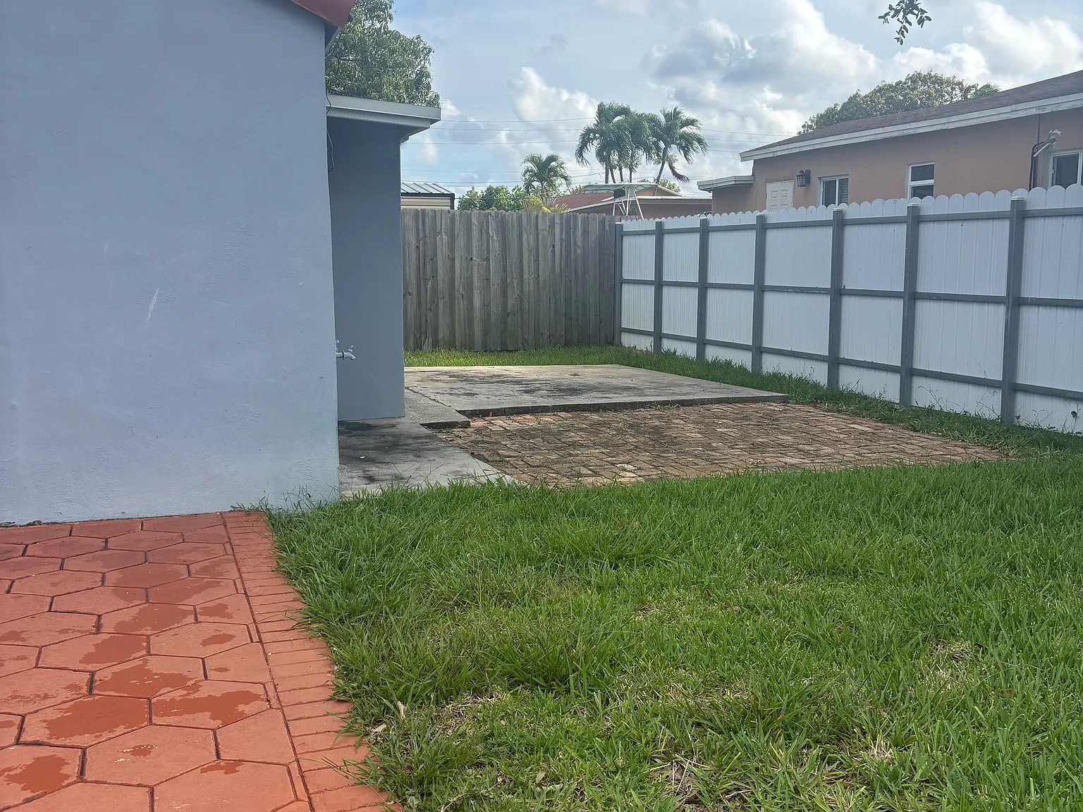 Studio, 276 sqft, $1,600 — Photo 2