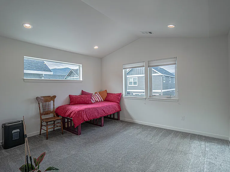 256 Rockfellow Pl — Photo 6