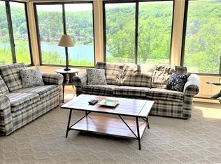 48 Ridge Rd, New Fairfield, CT 06812