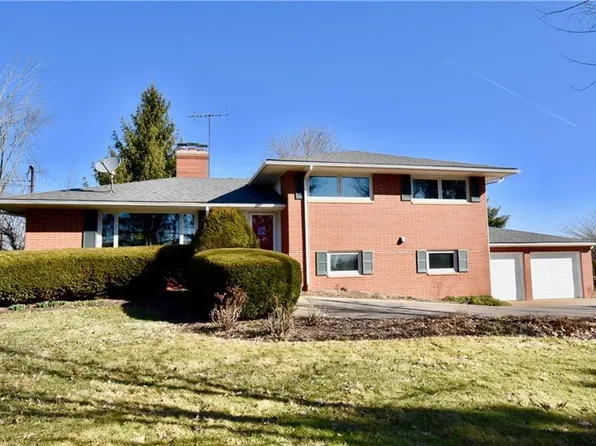 69 E Mennonite Rd, Aurora, OH 44202