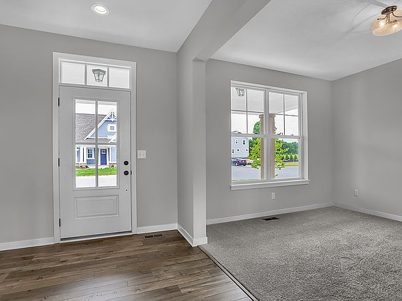 5th image of 15595 Edenvale Dr