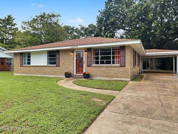 2nd image of 2609 Demaret Dr