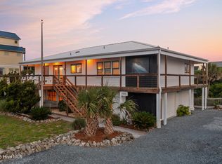 2905 S Shore Dr, Surf City, NC 28445