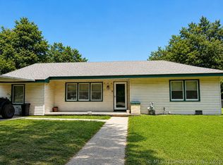 203 NE C St, Stigler, OK 74462