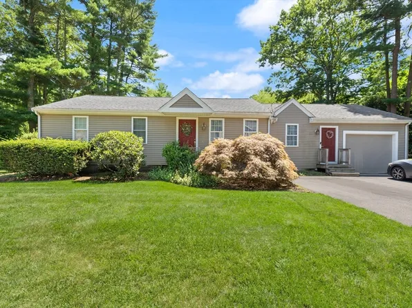 320 Balcom St, Mansfield, MA 02048