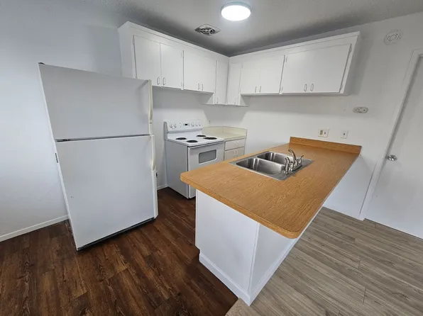 25191 Grant St #2, Los Molinos, CA 96055