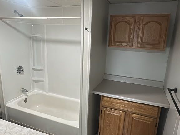 3rd image of 99 Oak St #2
