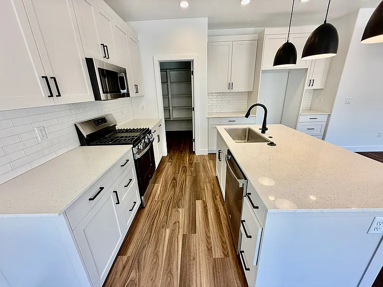 4252 E El Capitan Way — Photo 21