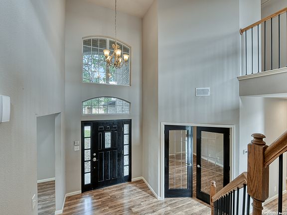 4th image of 2754 MONTEBELLO