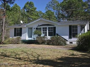 544 Green Acres Dr N, Hampstead, NC 28443