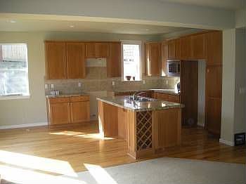 2nd image of 602 Mount Baker Ave NE