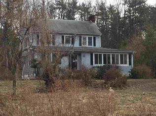286 Harry Wells Rd, Saugerties, NY 12477