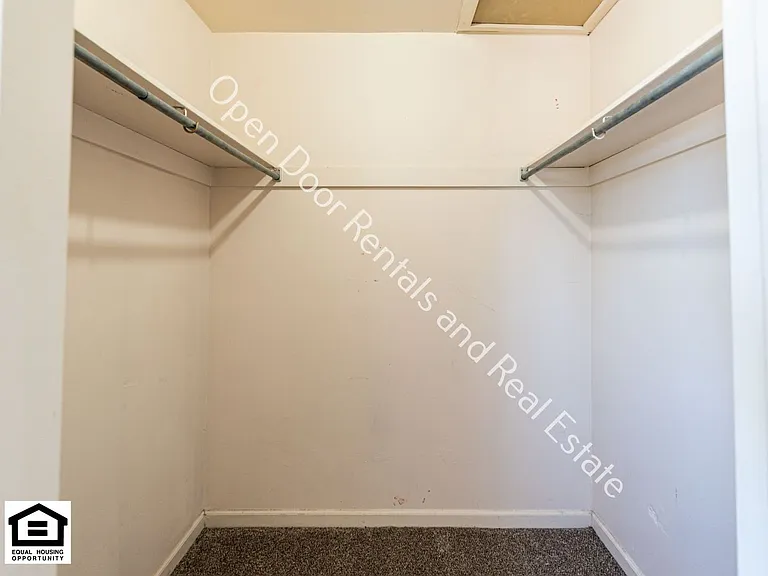 15030 Tally Ho Dr — Photo 12