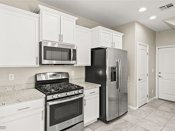 5th image of 6837 Dragonfly Rock St