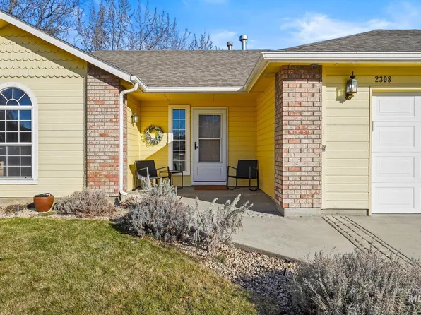 2308 W Rainwater Ct, Meridian, ID 83646
