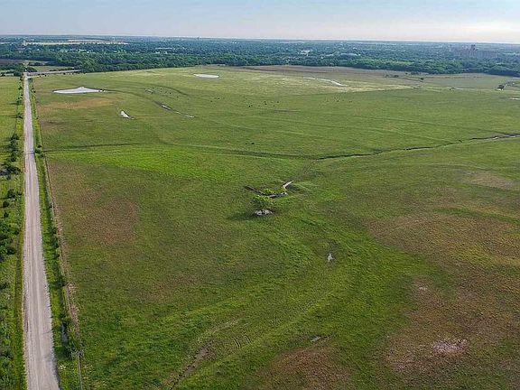 4th image of 450.3 / Acres E #30