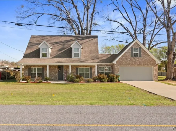 11989 Lower Hull Rd, Moundville, AL 35474