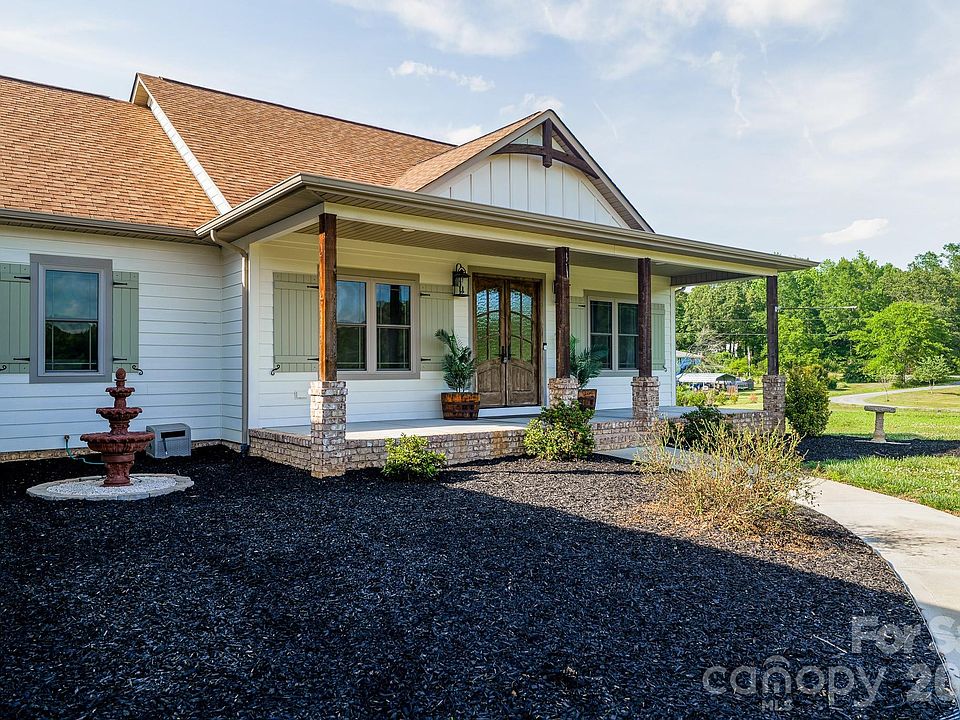house リスト ① 12041 Hazard Rd, Oakboro, NC 28129 | Zillow