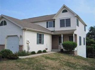 21 Lenox Ct, Mechanicsburg, PA 17050