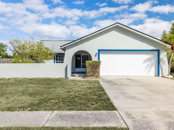 10017 86th St, Seminole, FL 33777