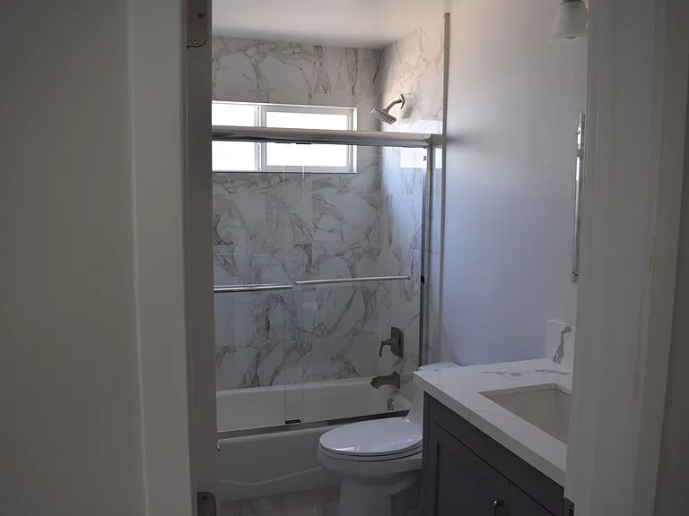 8848 Katherine Ave — Photo 10