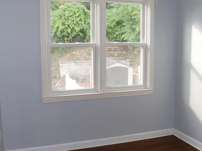 317 W Salaignac St — Photo 11