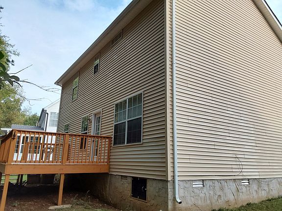 4th image of 3860 Round Rock Dr
