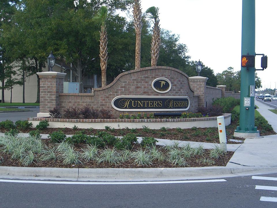1st image of 104 Reserve 208 Cir