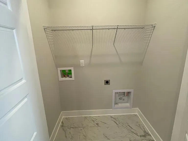 9030 Headwaters Dr — Photo 17