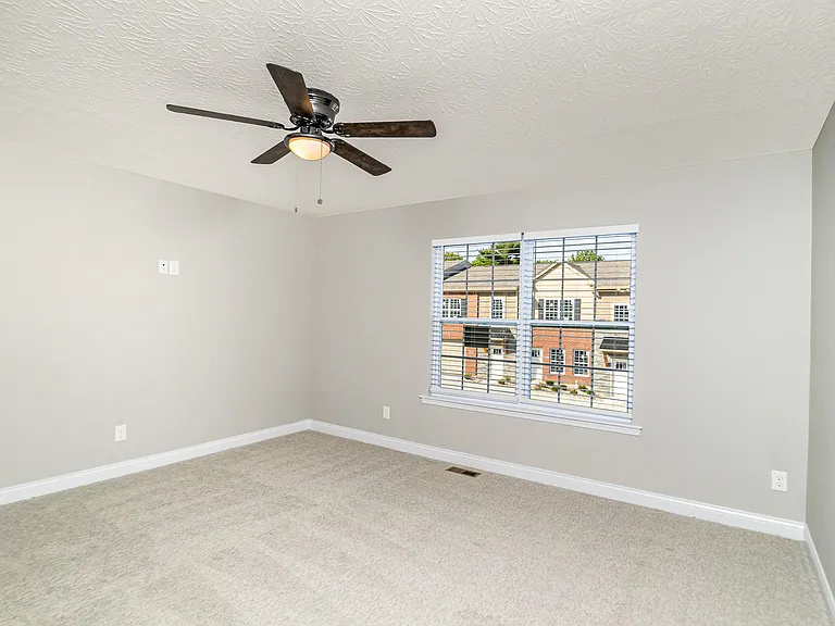 502 Station Ct — Photo 19