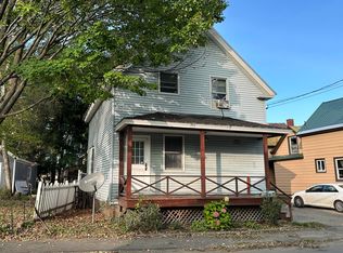 15 Gray St, Waterville, ME 04901