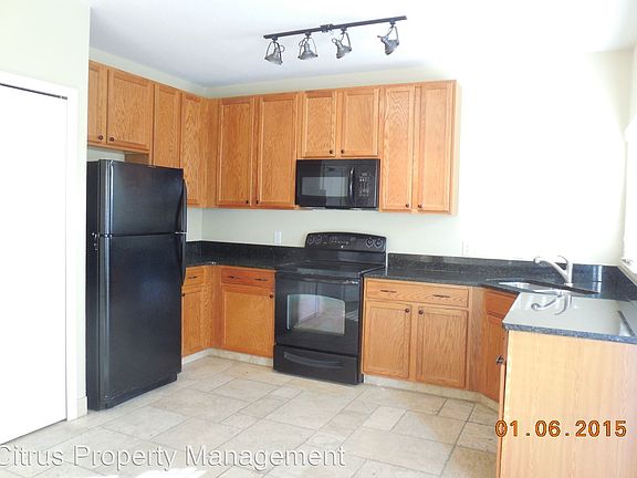 4th image of 13320 Harbor Shore Ln