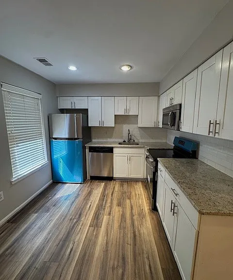 1786 Forest Park Dr — Photo 3