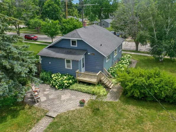 1114 Quincy St, Sturgeon Bay, WI 54235