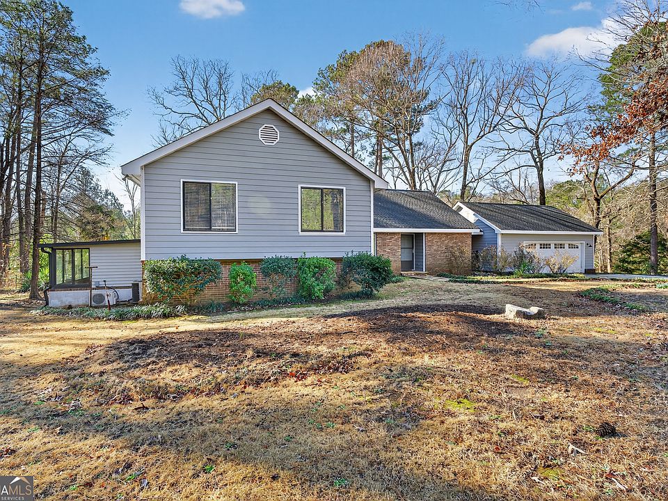 1st image of 105 Maple Glen Ct
