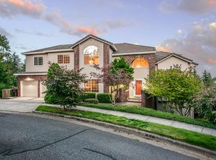 10920 SE Valley View Ter, Happy Valley, OR 97086