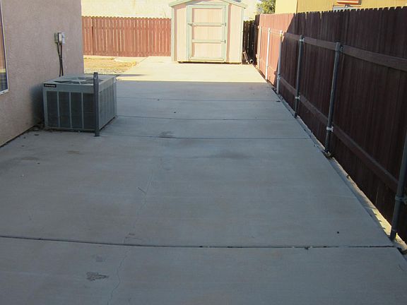 3rd image of 12320 Honeybear Ln