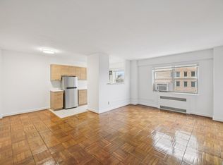 Skyline Towers, Washington, DC 20007