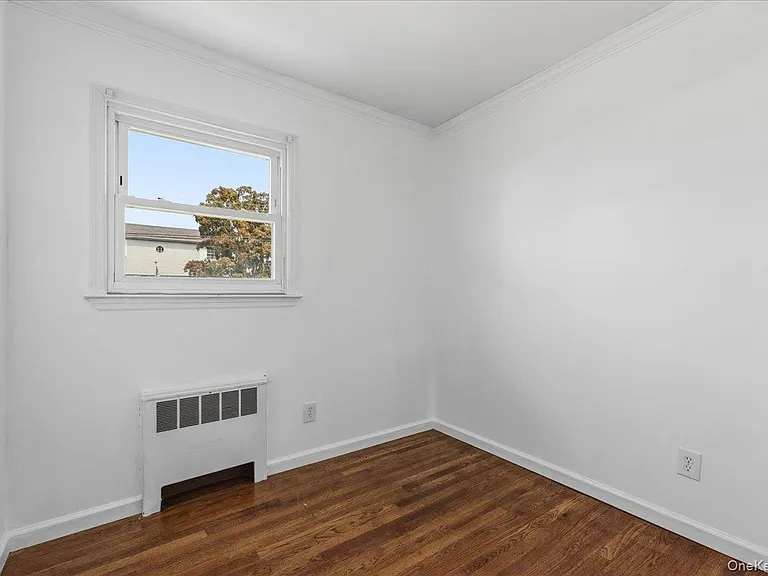 4 Cecil Pl — Photo 15