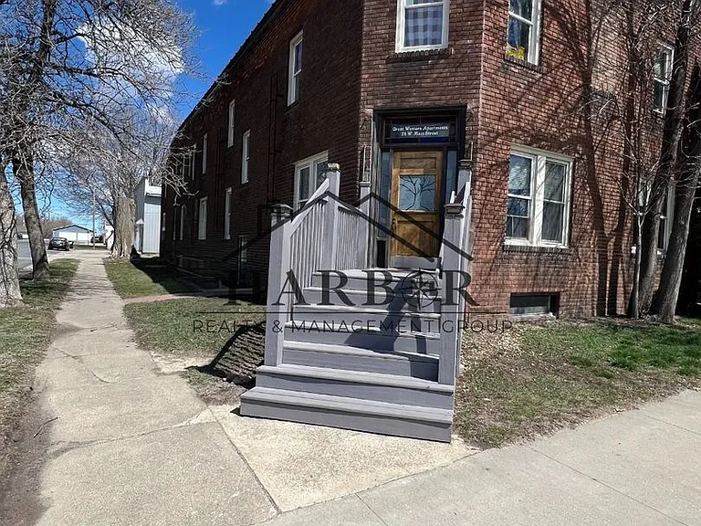 24 W Main St #5 — Photo 25