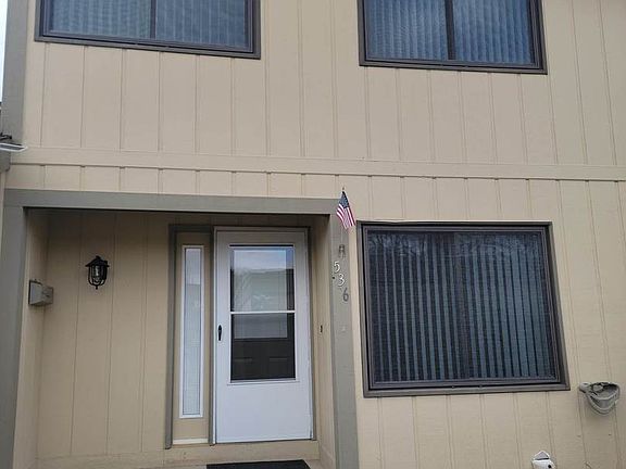 2nd image of 536 Yosemite Ct