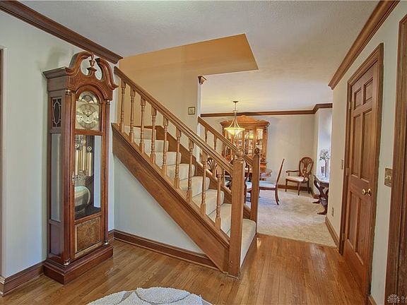 5th image of 1530 Old Beech Ct